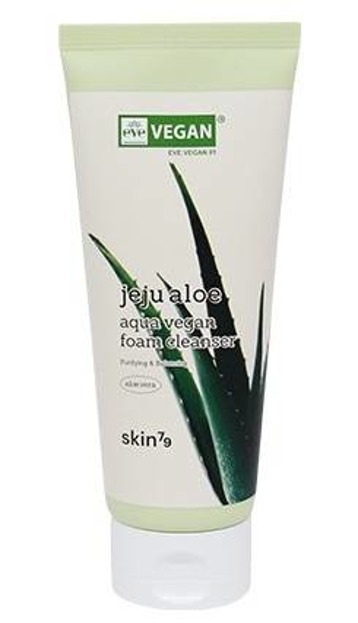 Skin79 Jeju Aloe Aqua Vegan Foan Cleanser Delikatna pianka oczyszczająca 150ml