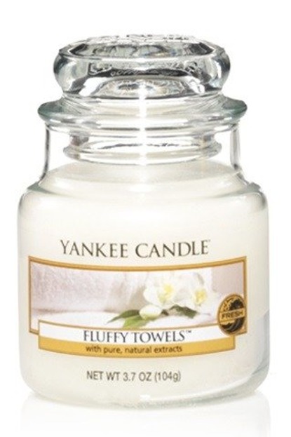 Yankee Candle Fluffy towels Świeca zapachowa słoik mały 104g